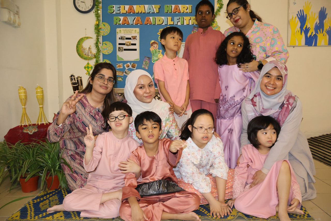 Raya celebration with Taarana's students